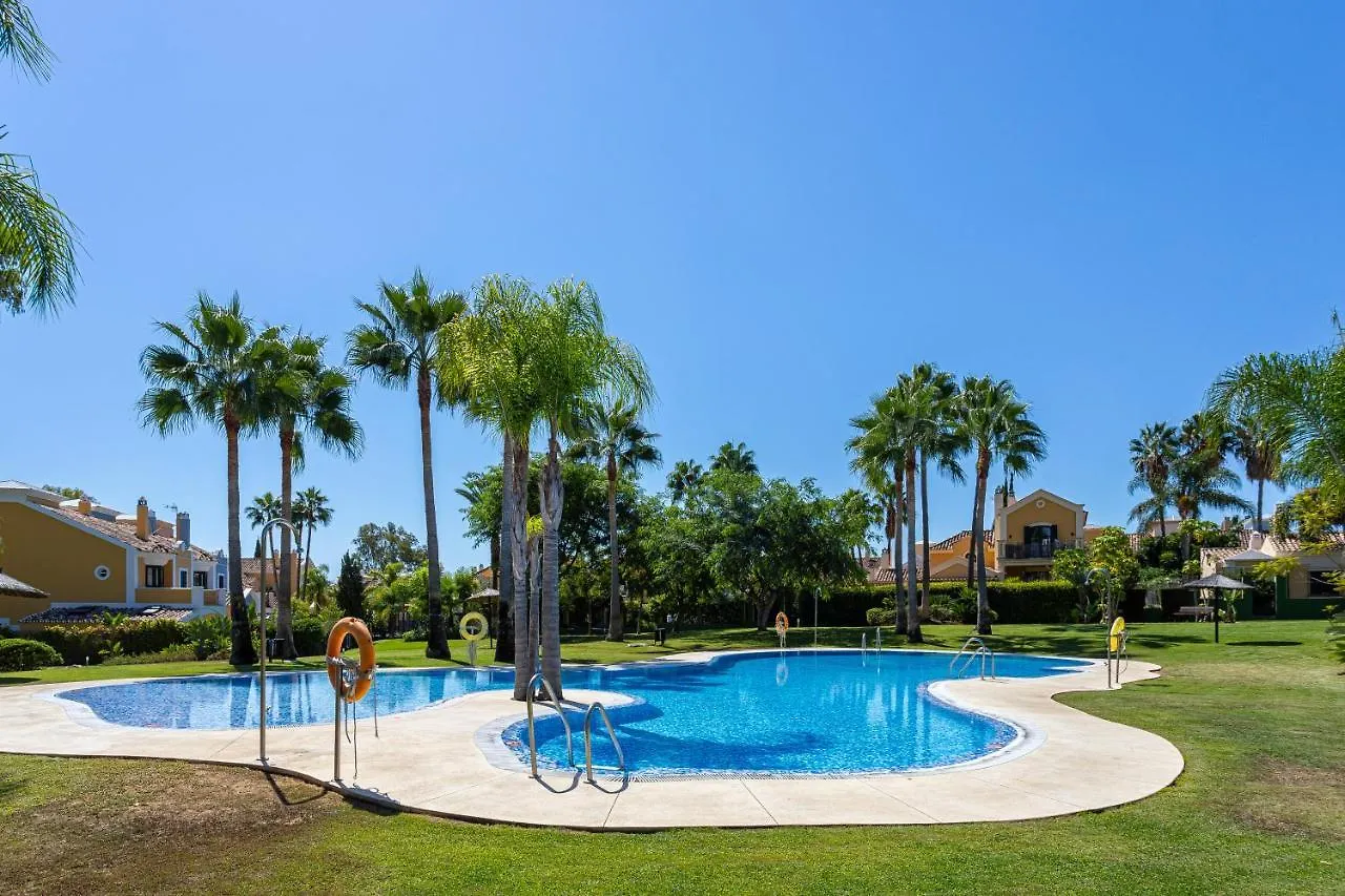 Isla De Guadalmina Townhouse Apartment Marbella Spain