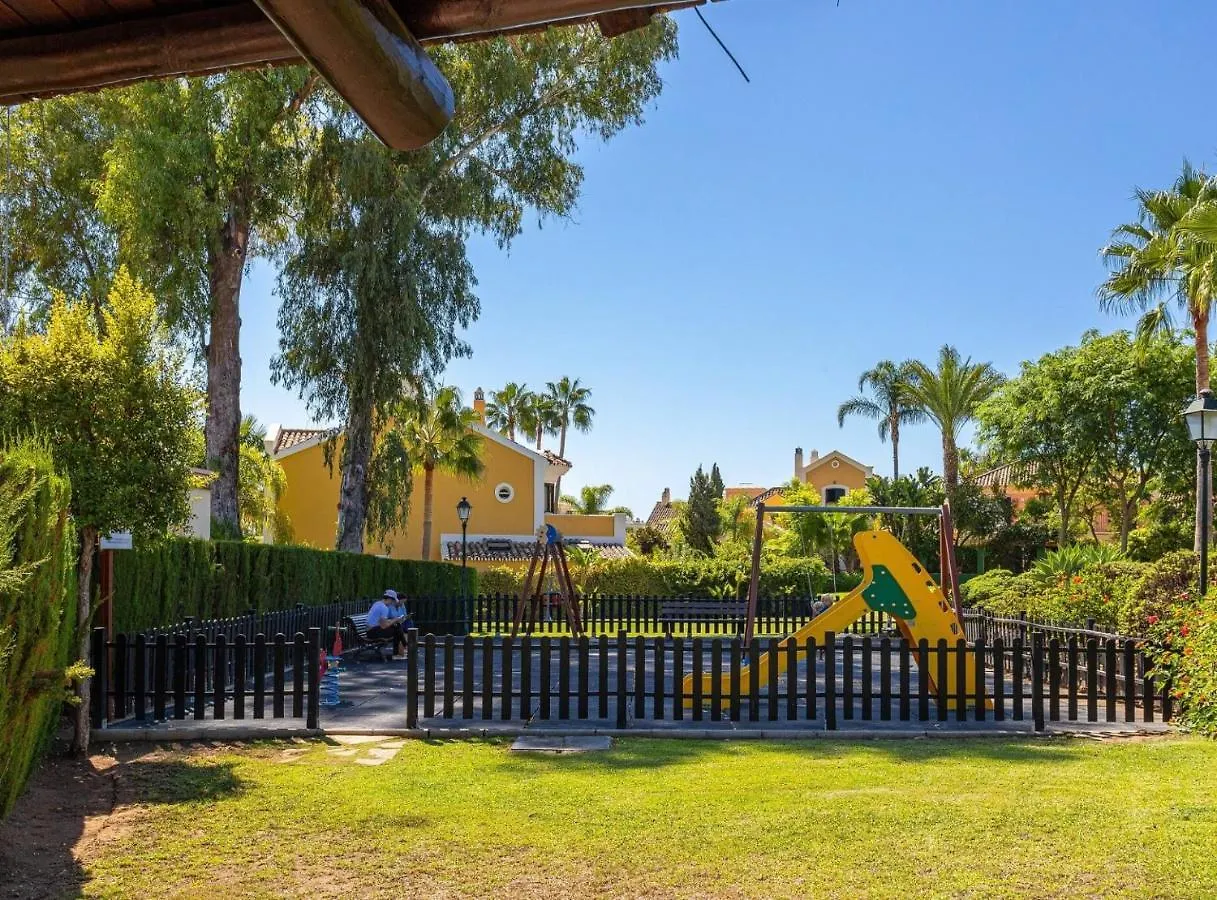 Isla De Guadalmina Townhouse Apartment Marbella